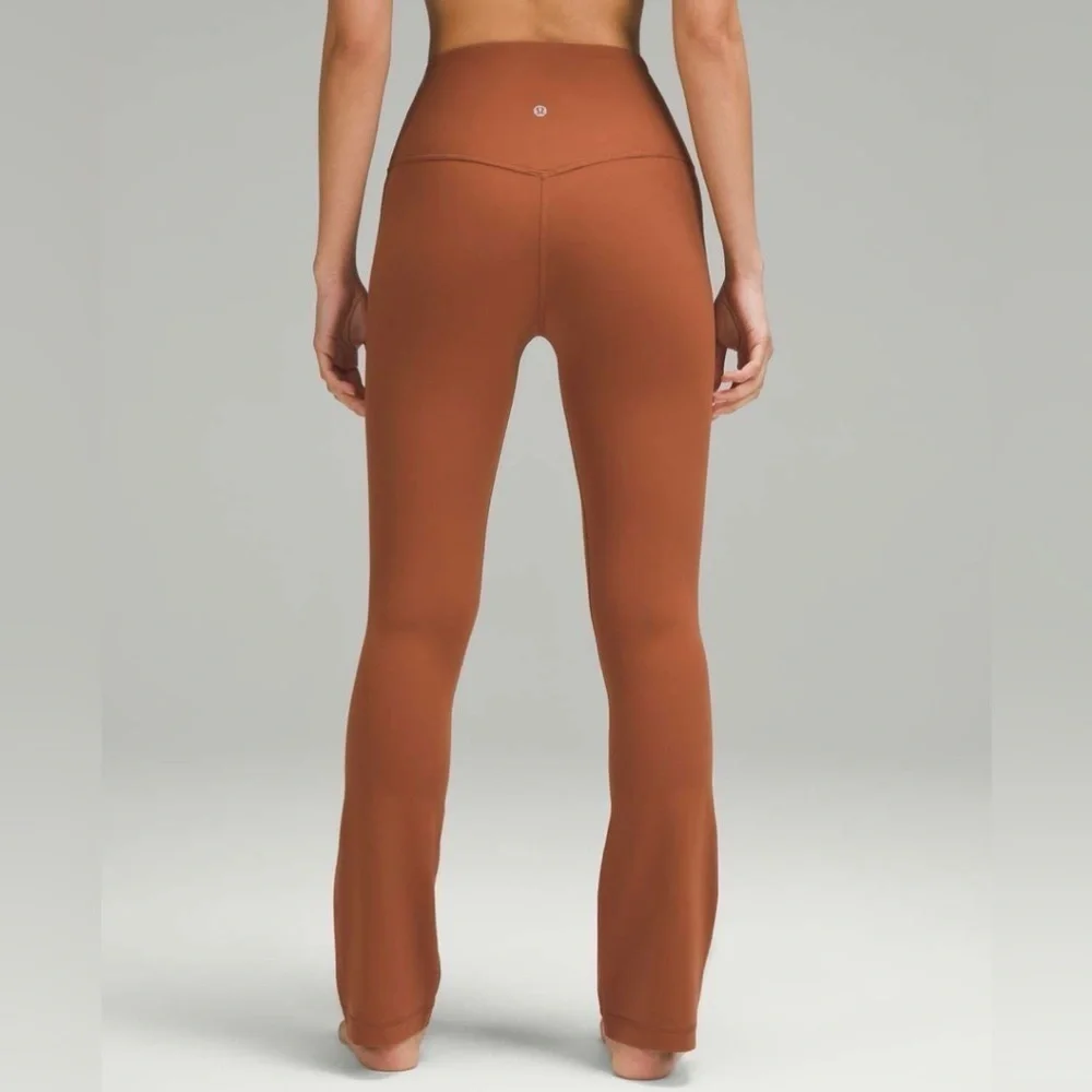 Lululemon Flow Y Nulu Longline Bra & Align High Rise Mini Flare Pant Extra Short